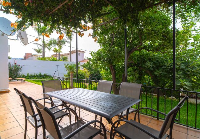 Villa a Nerja - Villa Francisca by Casasol