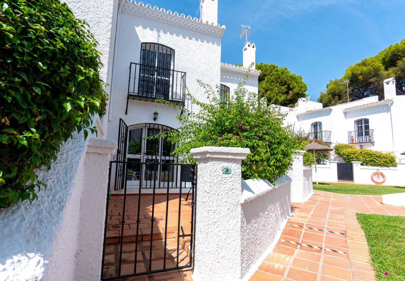 Villa a Nerja - Los Pinos 23 Villas by Casasol 