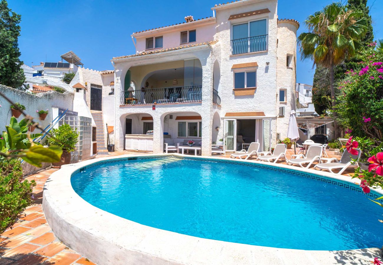 Appartamento a Nerja - Chimenea 15 Private Pool and Parking by Casasol 