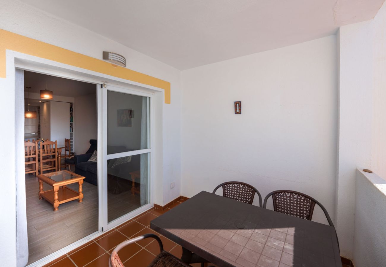 Appartamento a Nerja - Appartamento Valparaiso 1B a Playa Burriana con piscina e 2 bagni