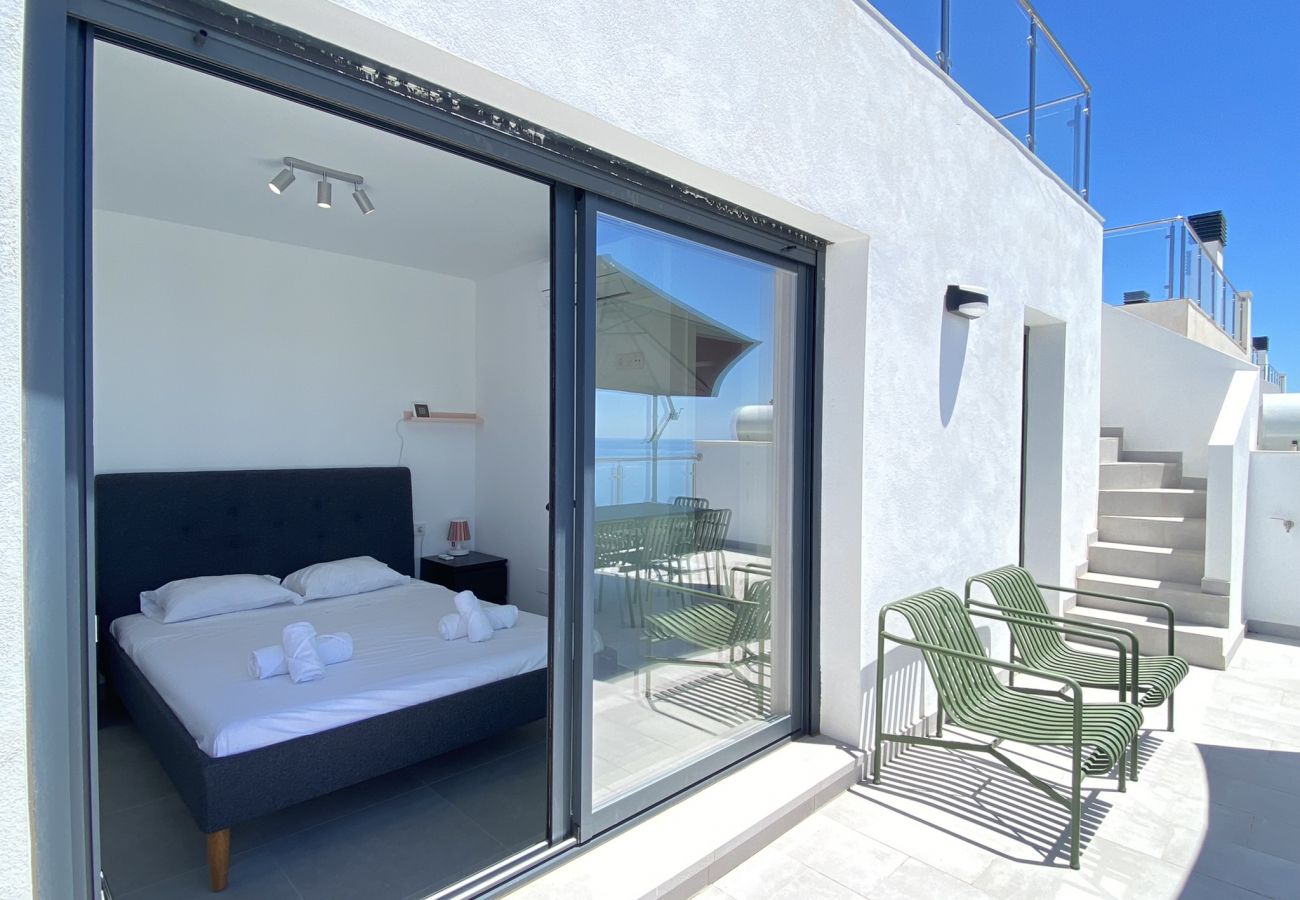 Appartamento a Nerja - Penthouse Balcon del Mar Deluxe 3: Attico con 100m² di terrazza e vista mare