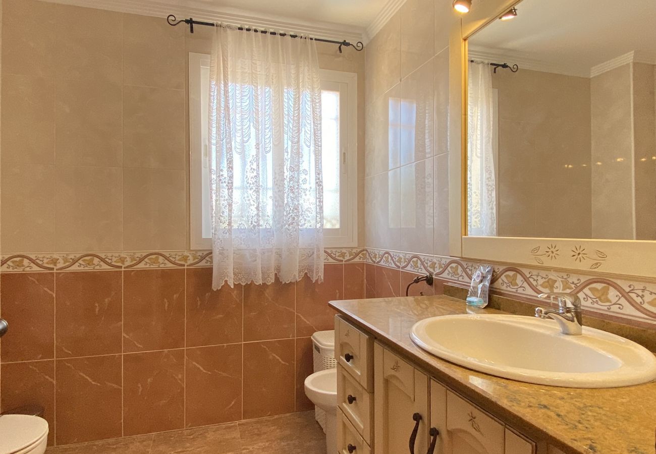 Villa a Nerja - Villa Madrid Private Pool by Casasol