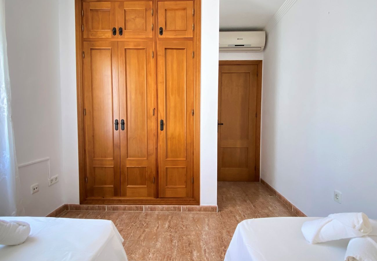 Villa a Nerja - Villa Madrid Private Pool by Casasol