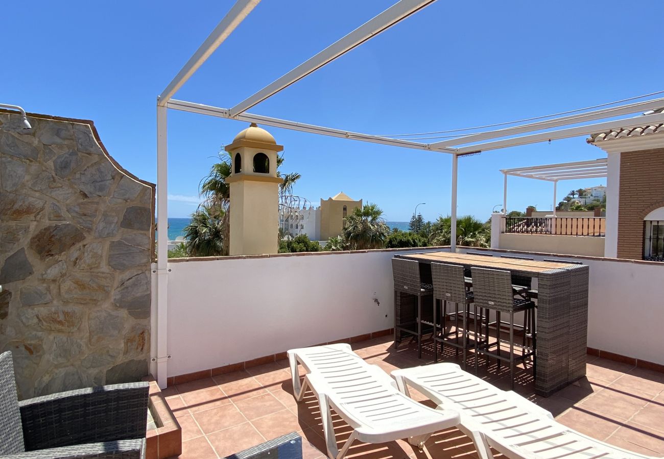 Villa a Nerja - Villa Madrid Private Pool by Casasol