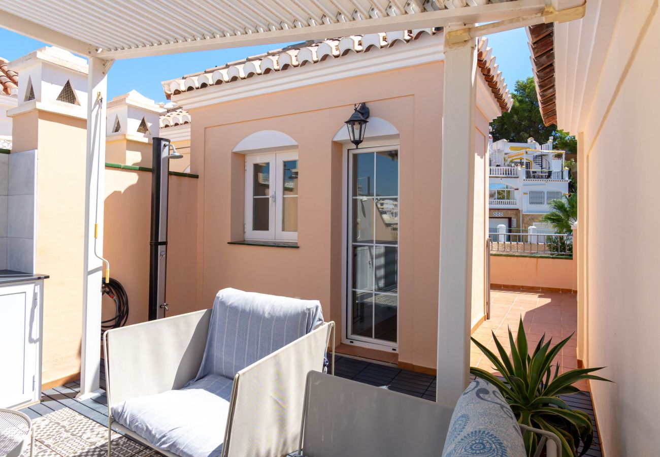 Villa a Nerja - Villa La Dorada 3 Burriana by Casasol