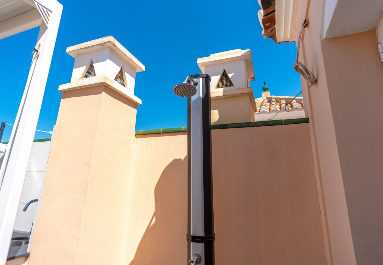 Villa a Nerja - Villa La Dorada 3 Burriana by Casasol
