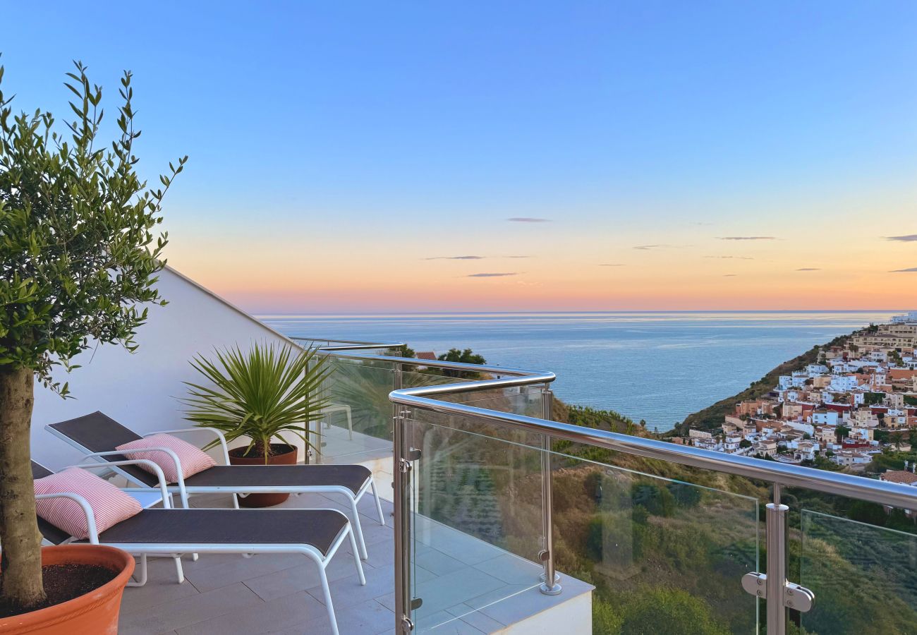 Appartamento a Nerja - Penthouse Balcon del Mar 121 by Casasol