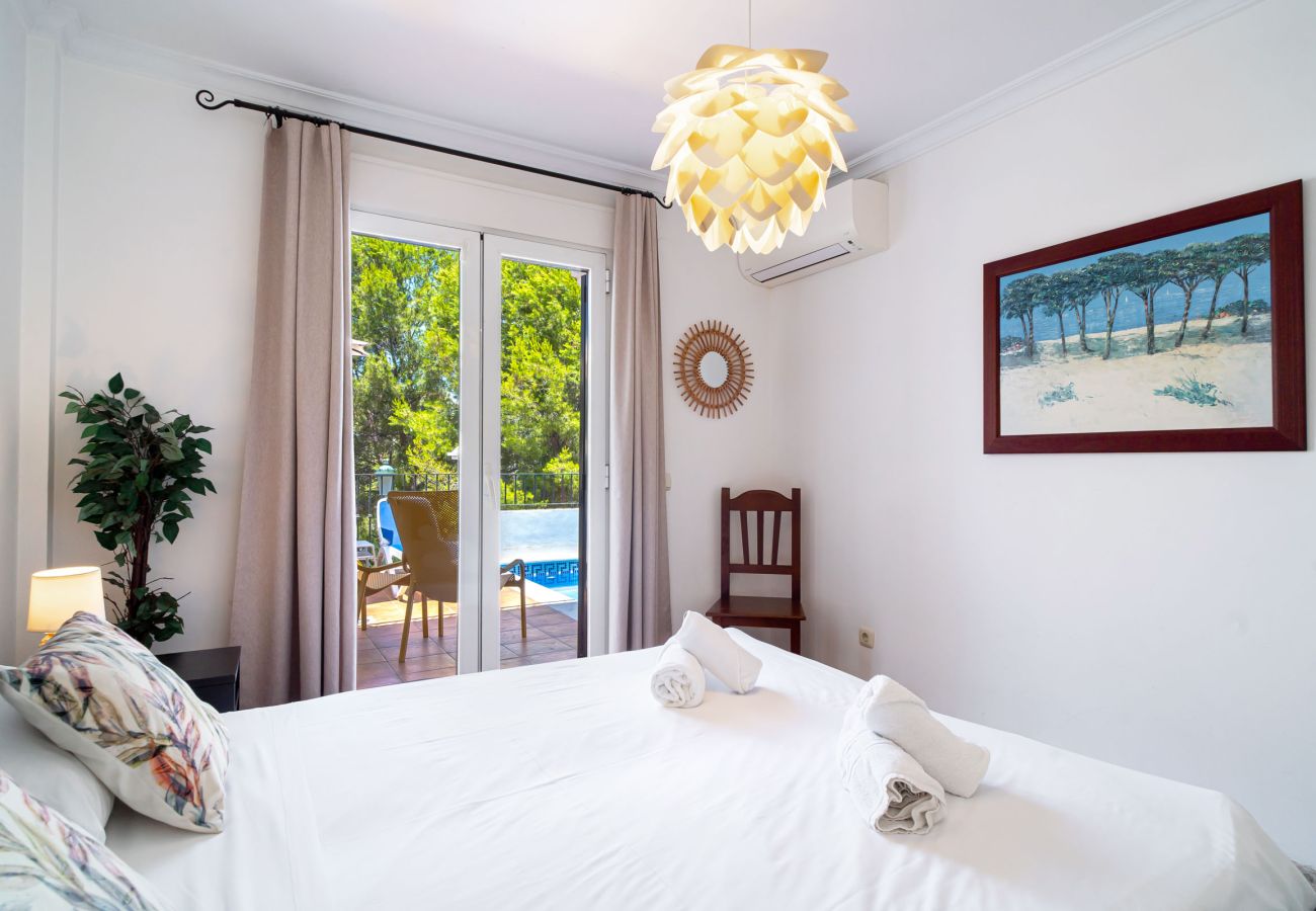 Villa a Nerja - Aljamar 4A Burriana Beach by Casasol 