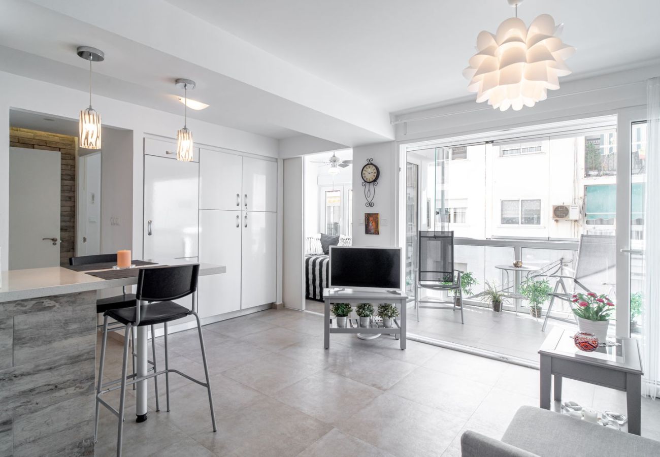 Appartamento a Nerja - Apartamento Urban Suite by Casasol 