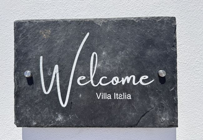 Villa a Nerja - Villa Italia Private Pool by Casasol