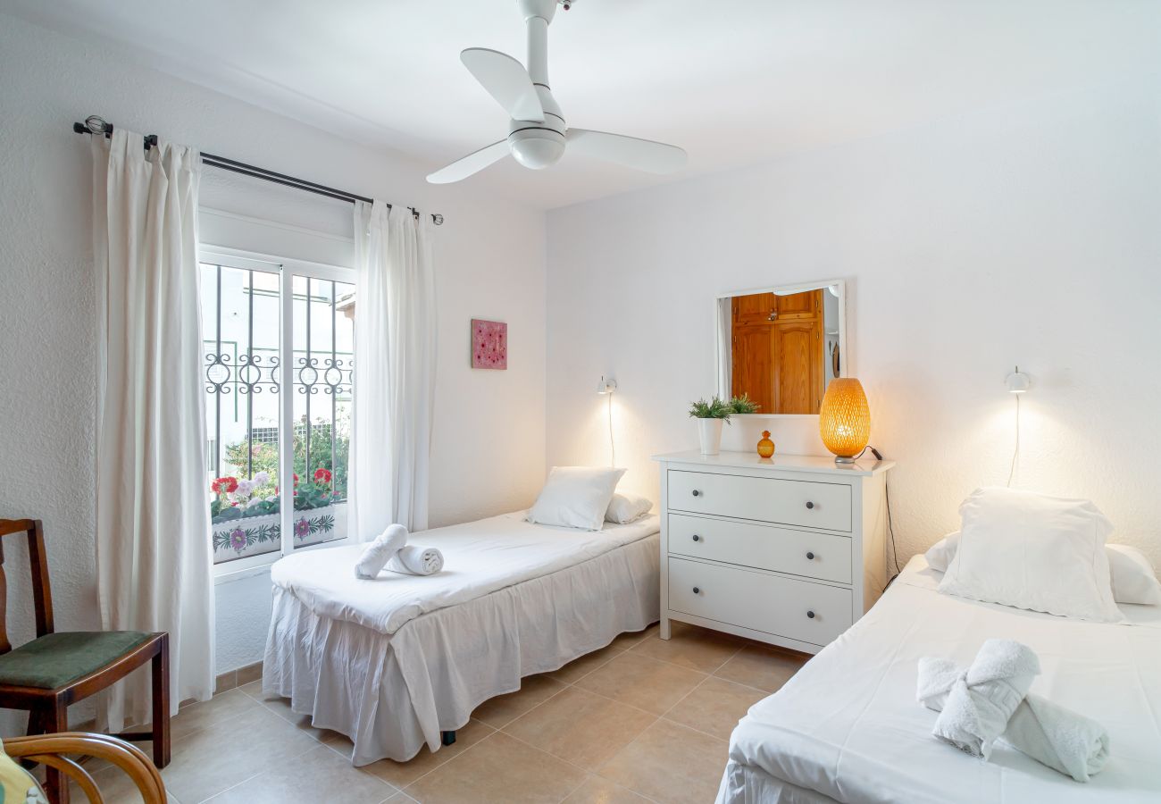 Casa a schiera a Nerja - Casa Pueblo Andaluz 38 by Casasol 