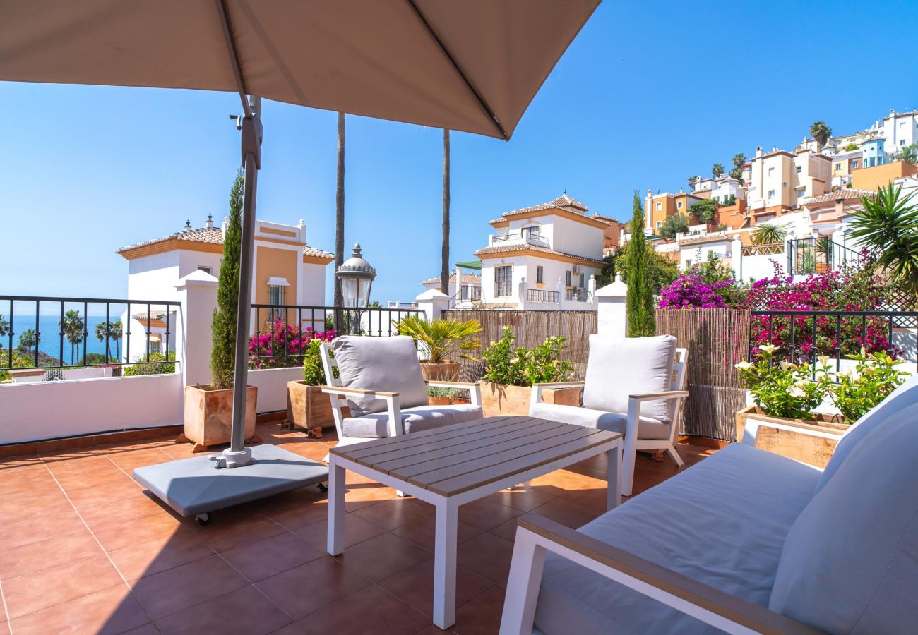 Villa a Torrox Costa - Villa Calidum: Villa con Piscina Privata a Nerja