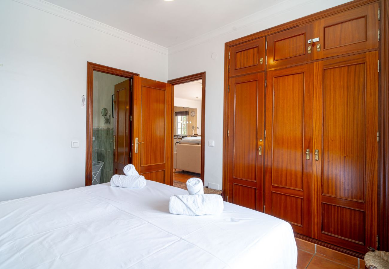 Villa a Torrox Costa - Villa Calidum: Villa con Piscina Privata a Nerja