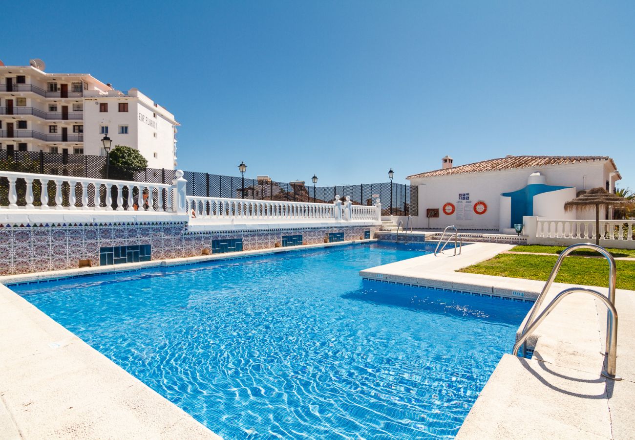 Appartamento a Nerja - Verano Azul Seasun 90B by Casasol