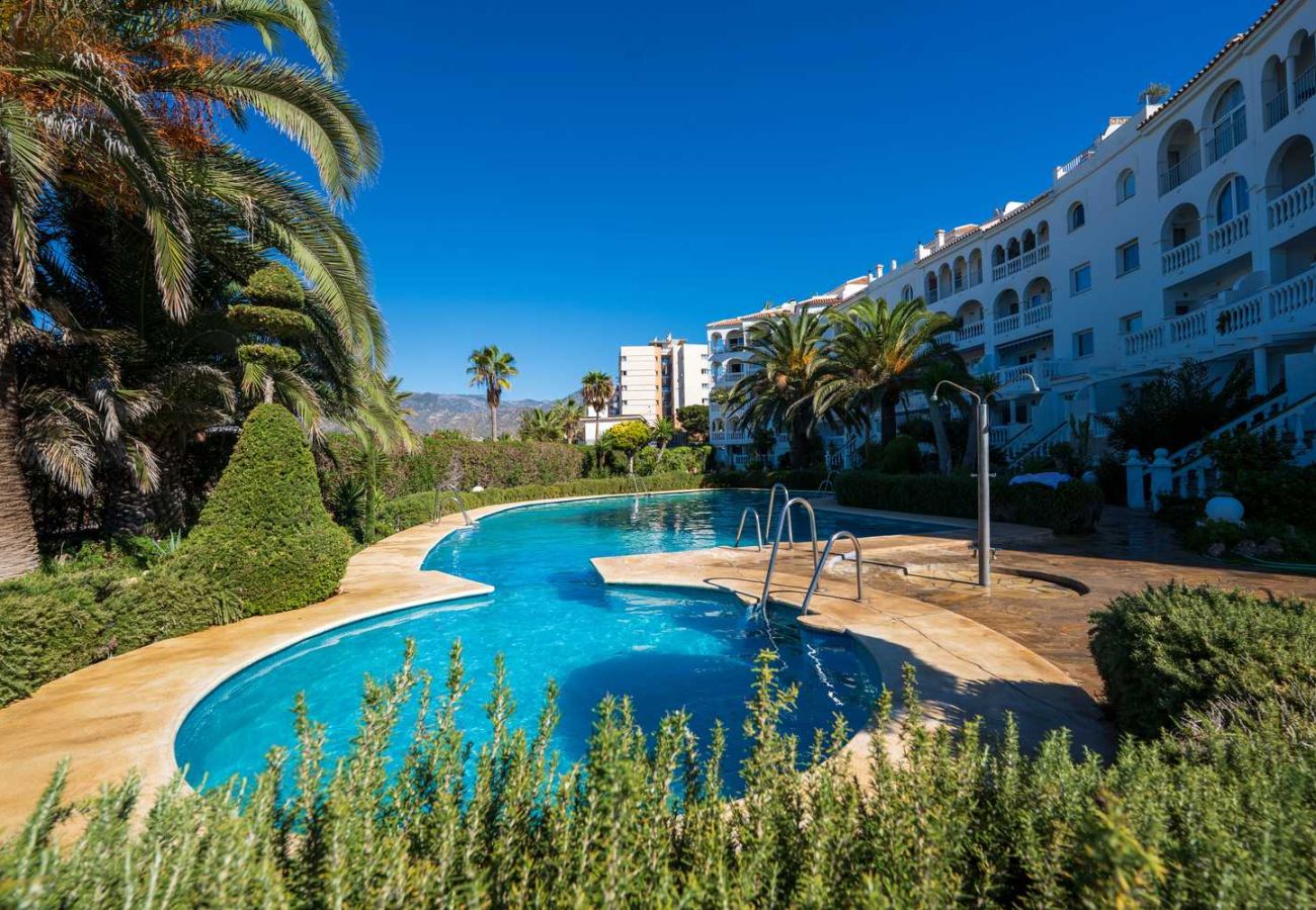 Appartamento a Nerja - Stella Maris Nerja Beachfront Apartment, Sea View 