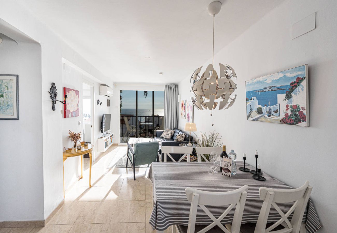 Zona pranzo integrata nel soggiorno