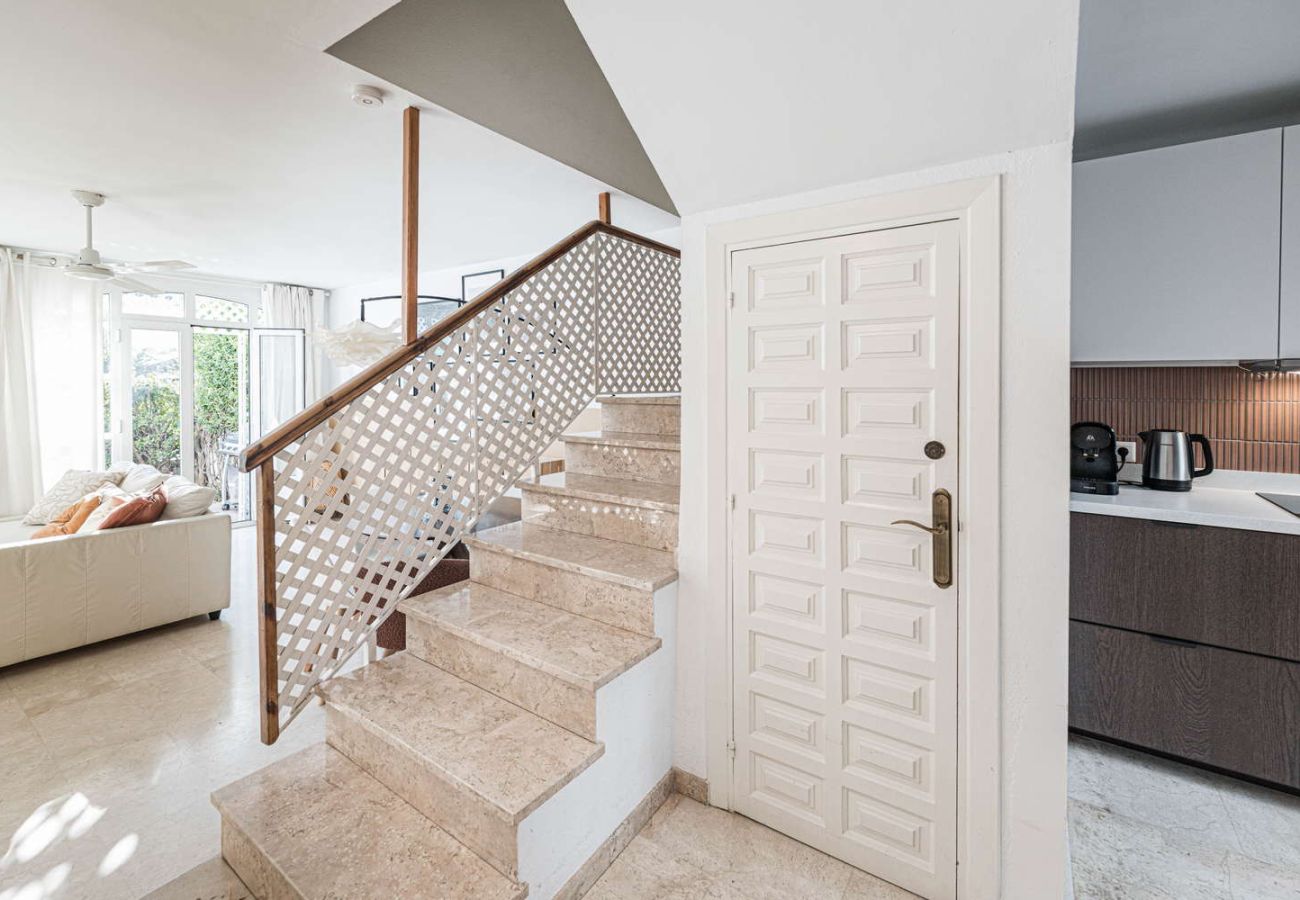 Appartamento a Nerja - Casa Lena Verano Azul Nerja: Duplex per Famiglie con Vista Mare