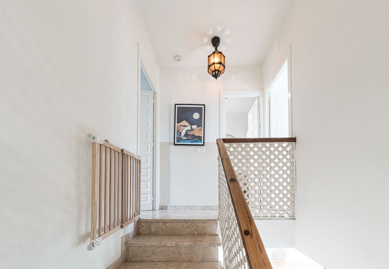 Appartamento a Nerja - Casa Lena Verano Azul Nerja: Duplex per Famiglie con Vista Mare