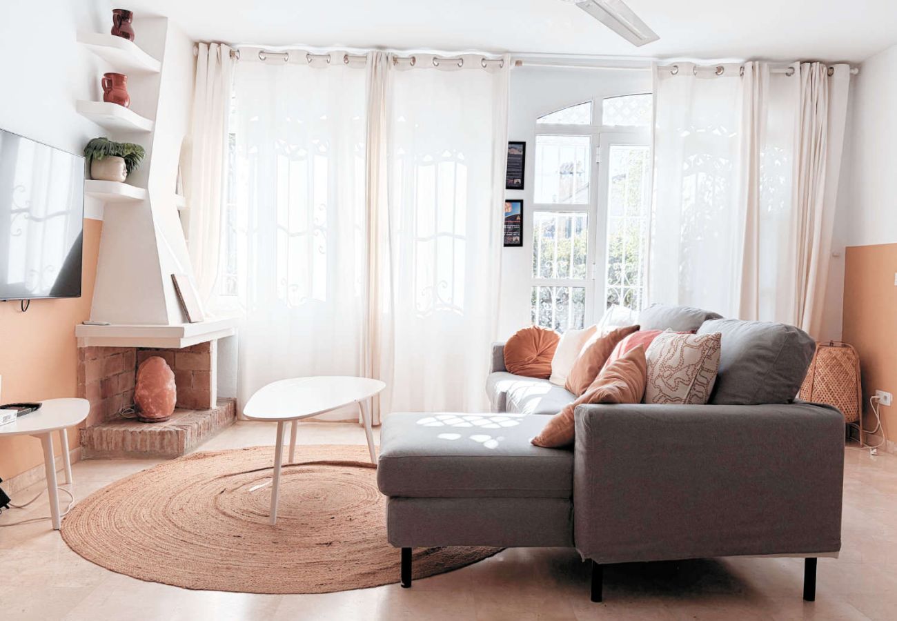 Appartamento a Nerja - Casa Lena Verano Azul Nerja: Duplex per Famiglie con Vista Mare