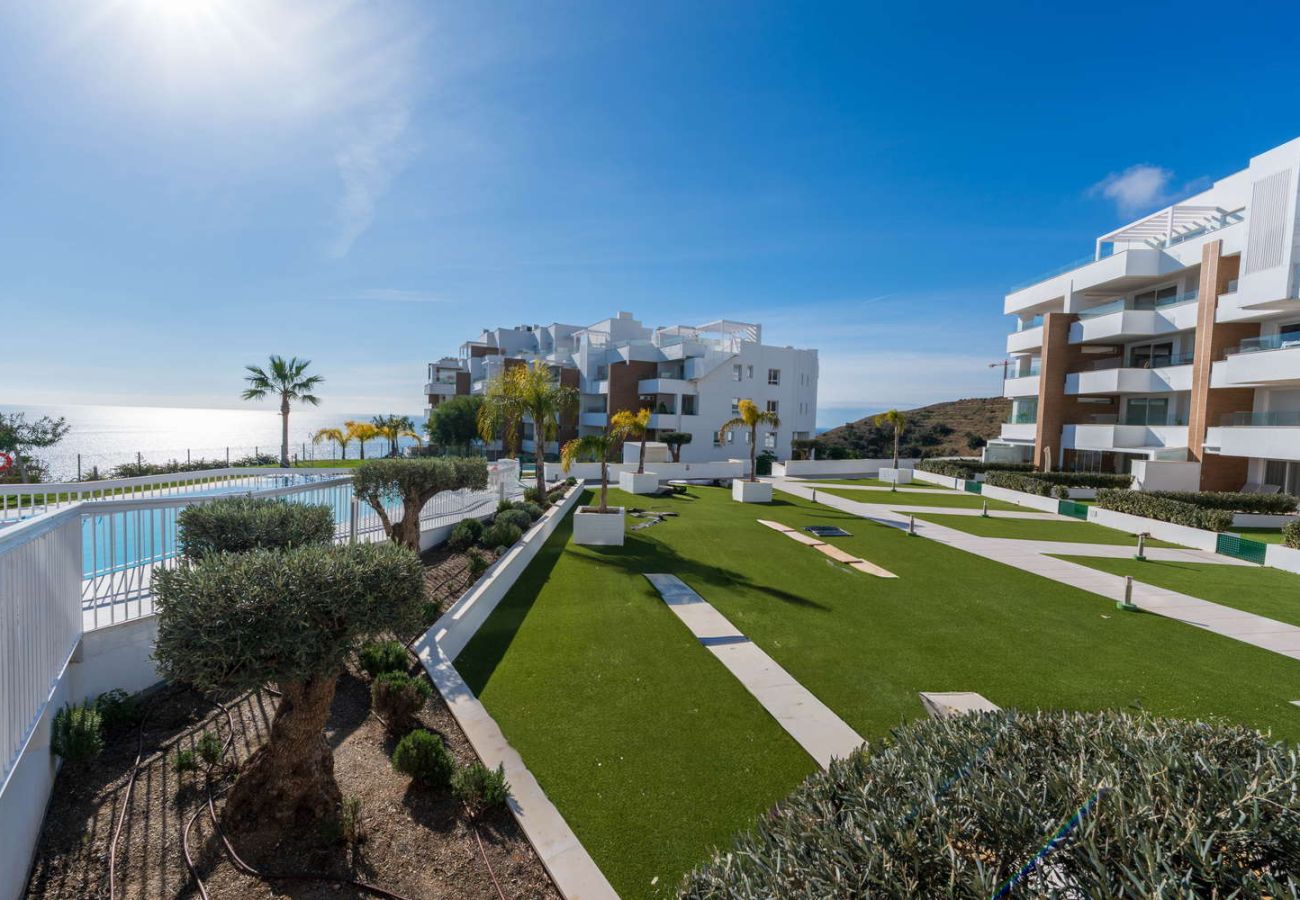 Appartamento a Torrox Costa - Isea Calaceite 1111: Appartamento di Lusso con Vista Mare e Piscina