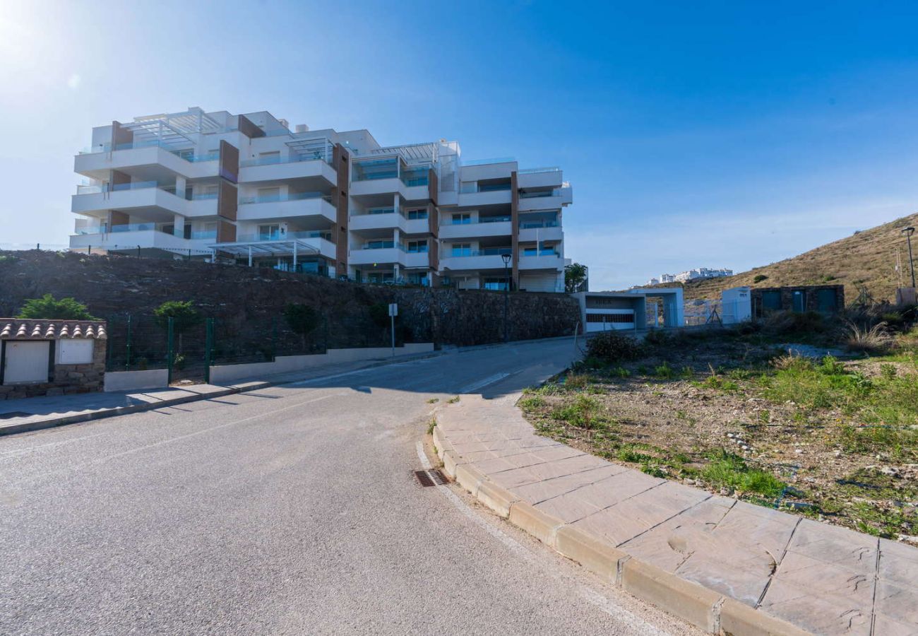Appartamento a Torrox Costa - Isea Calaceite 1111: Appartamento di Lusso con Vista Mare e Piscina