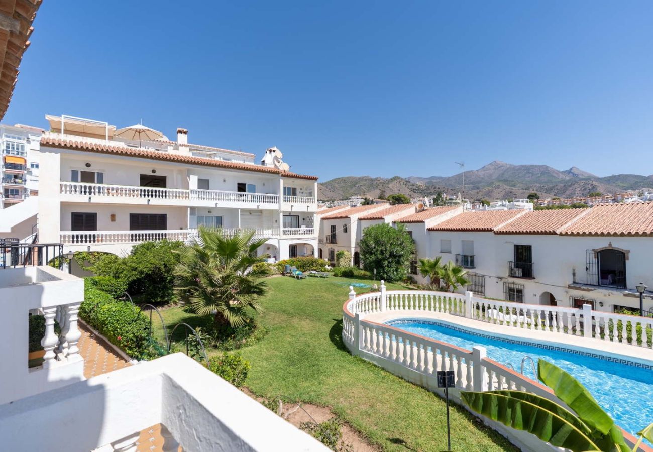 Casa a schiera a Nerja - Casa Lavanda – Casa vacanze a Nerja con vista mare e piscina