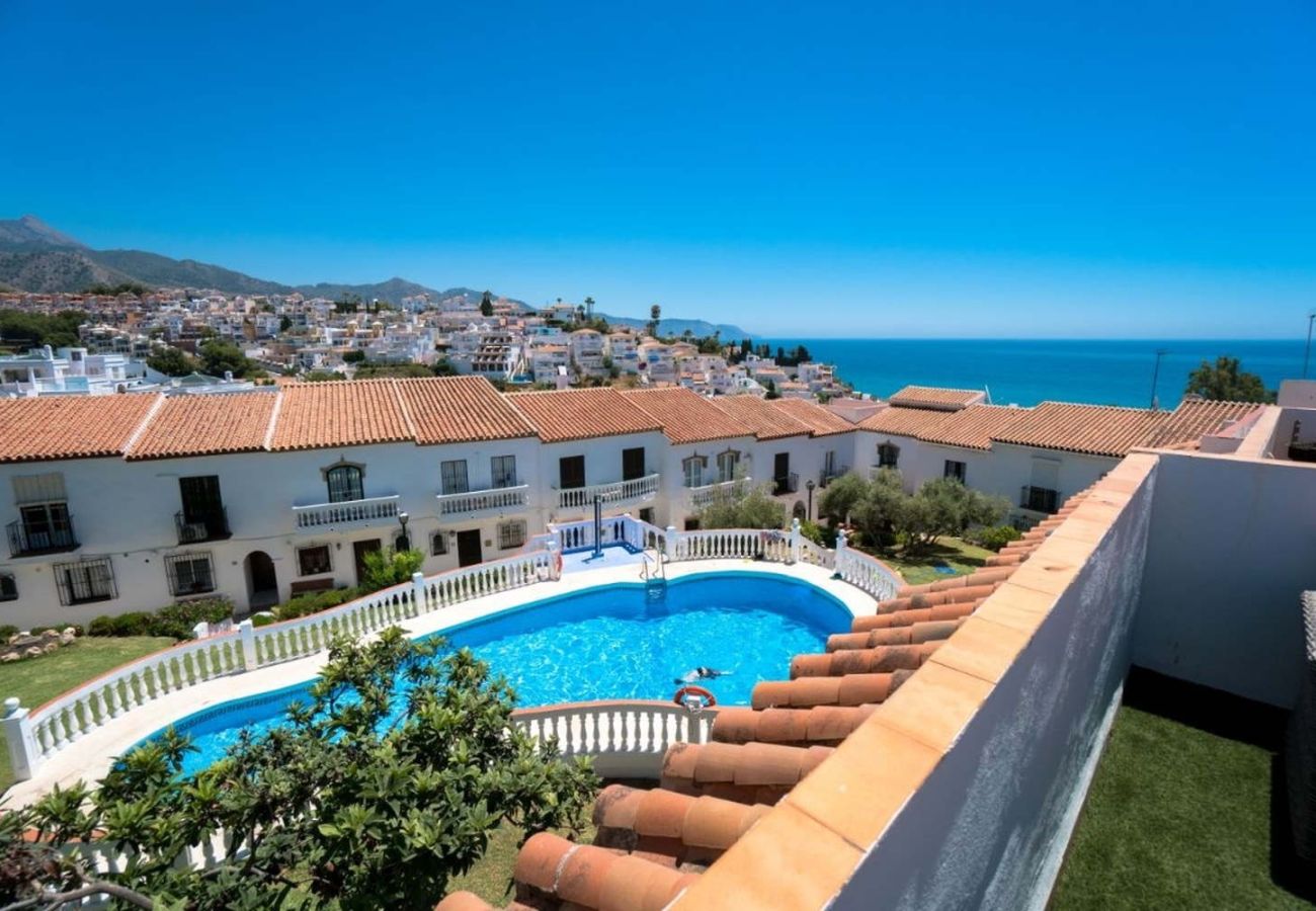 Casa a schiera a Nerja - Casa Lavanda – Casa vacanze a Nerja con vista mare e piscina