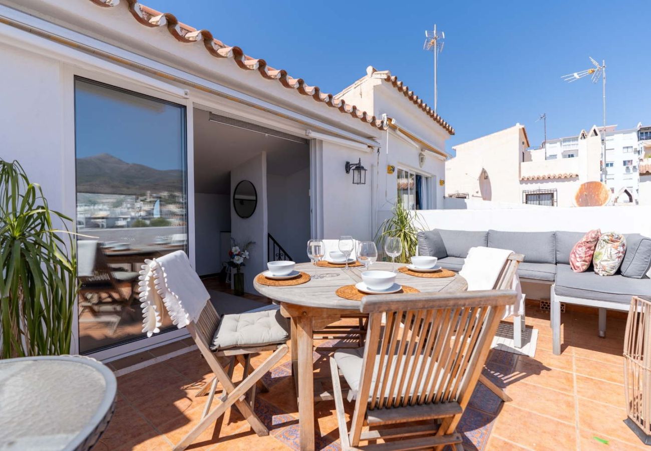 Casa a schiera a Nerja - Casa Lavanda – Casa vacanze a Nerja con vista mare e piscina