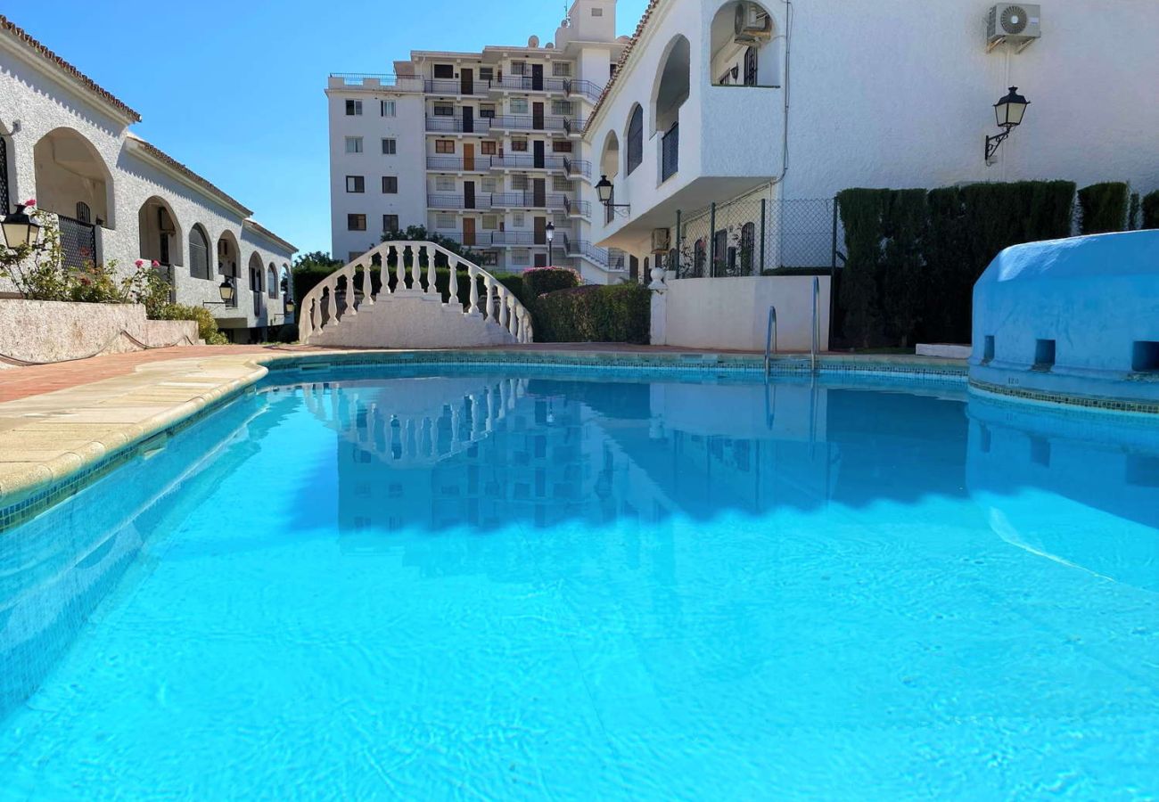 Appartamento a Nerja - Appartamento Casa Monica a Verano Azul: Vista Mare e Solarium sul tetto