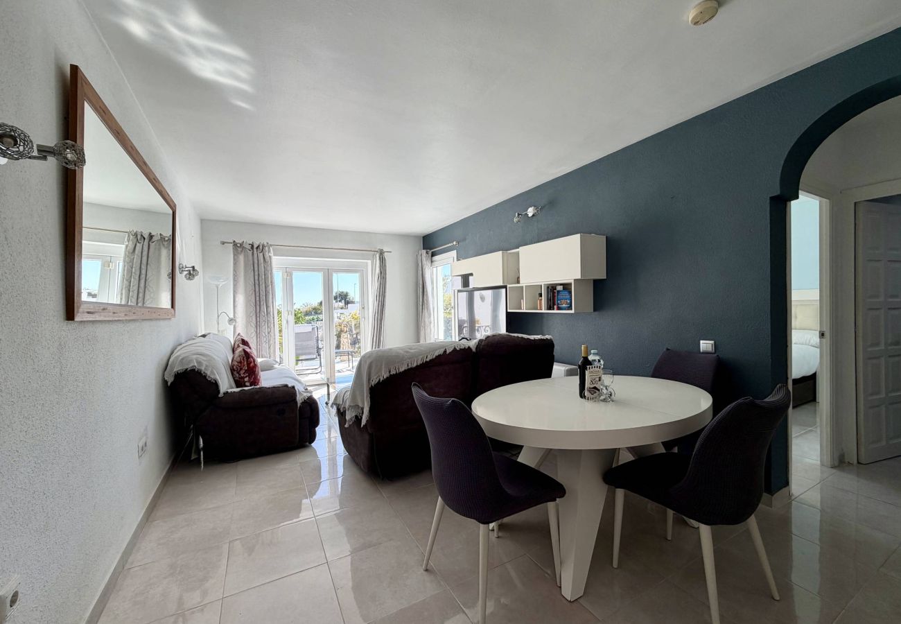 Appartamento a Nerja - Ferienwohnung Tropicana 6C in Nerja mit Meerblick