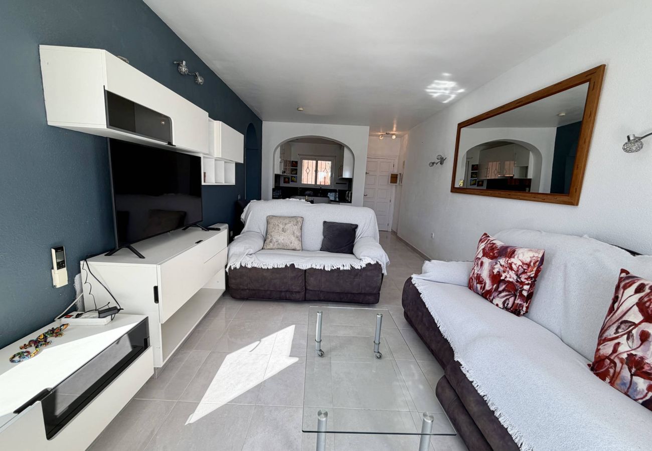 Appartamento a Nerja - Ferienwohnung Tropicana 6C in Nerja mit Meerblick