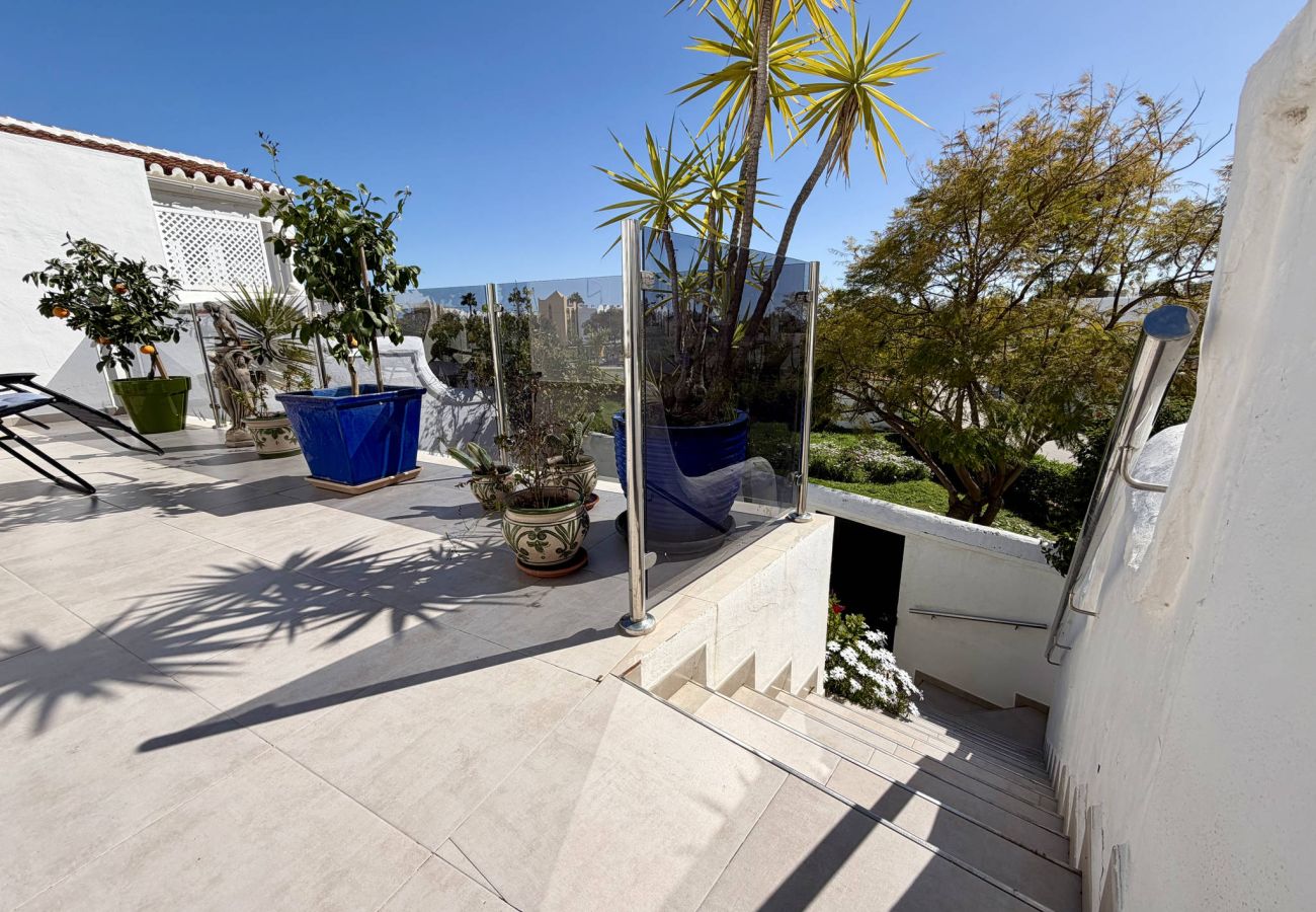 Appartamento a Nerja - Ferienwohnung Tropicana 6C in Nerja mit Meerblick