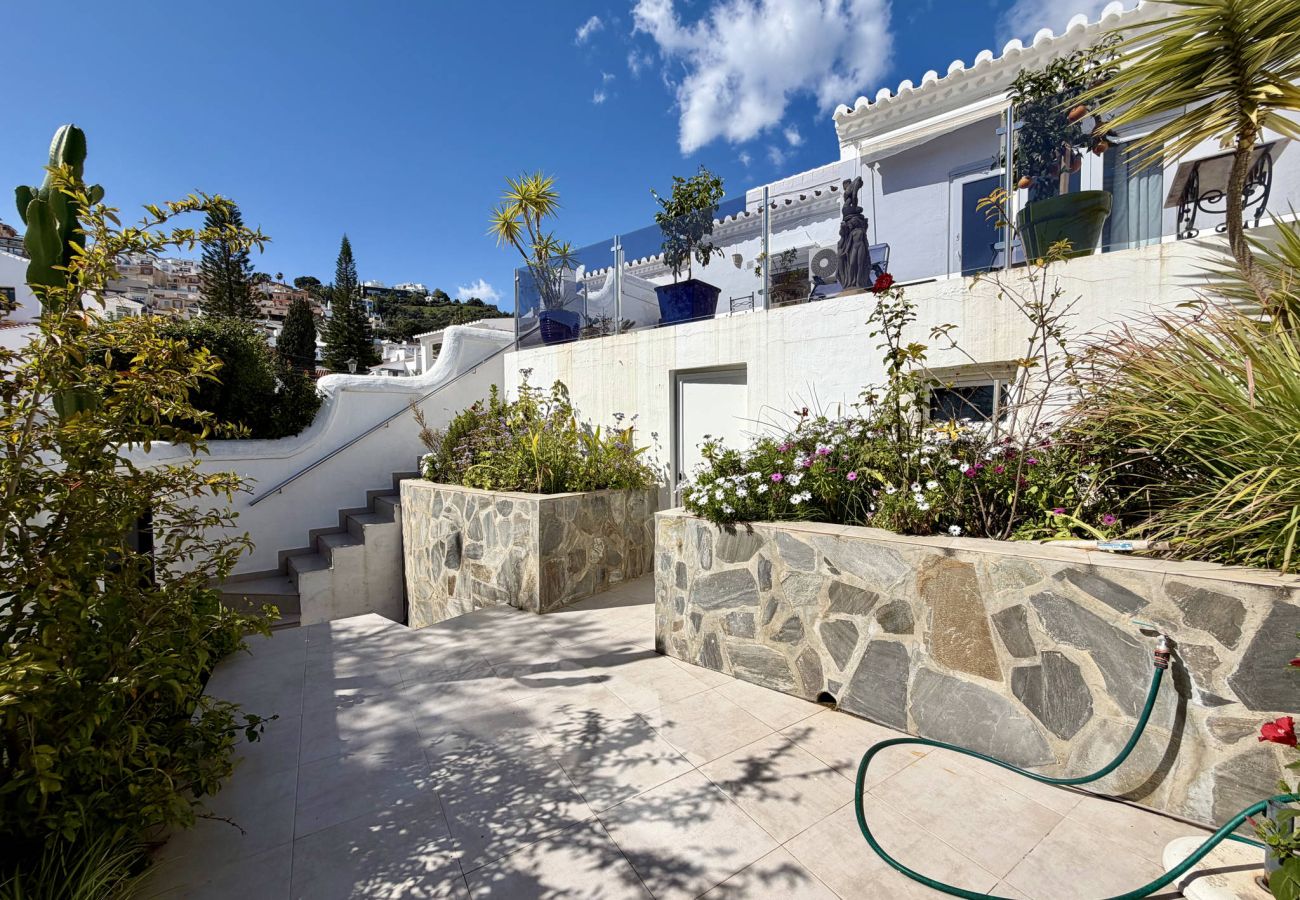 Appartamento a Nerja - Ferienwohnung Tropicana 6C in Nerja mit Meerblick