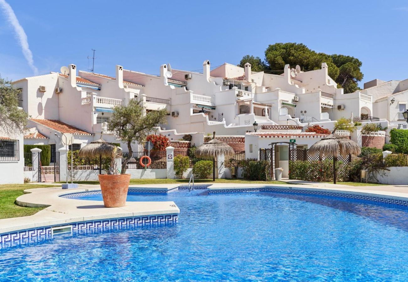 Appartamento a Nerja - Ferienwohnung Tropicana 6C in Nerja mit Meerblick