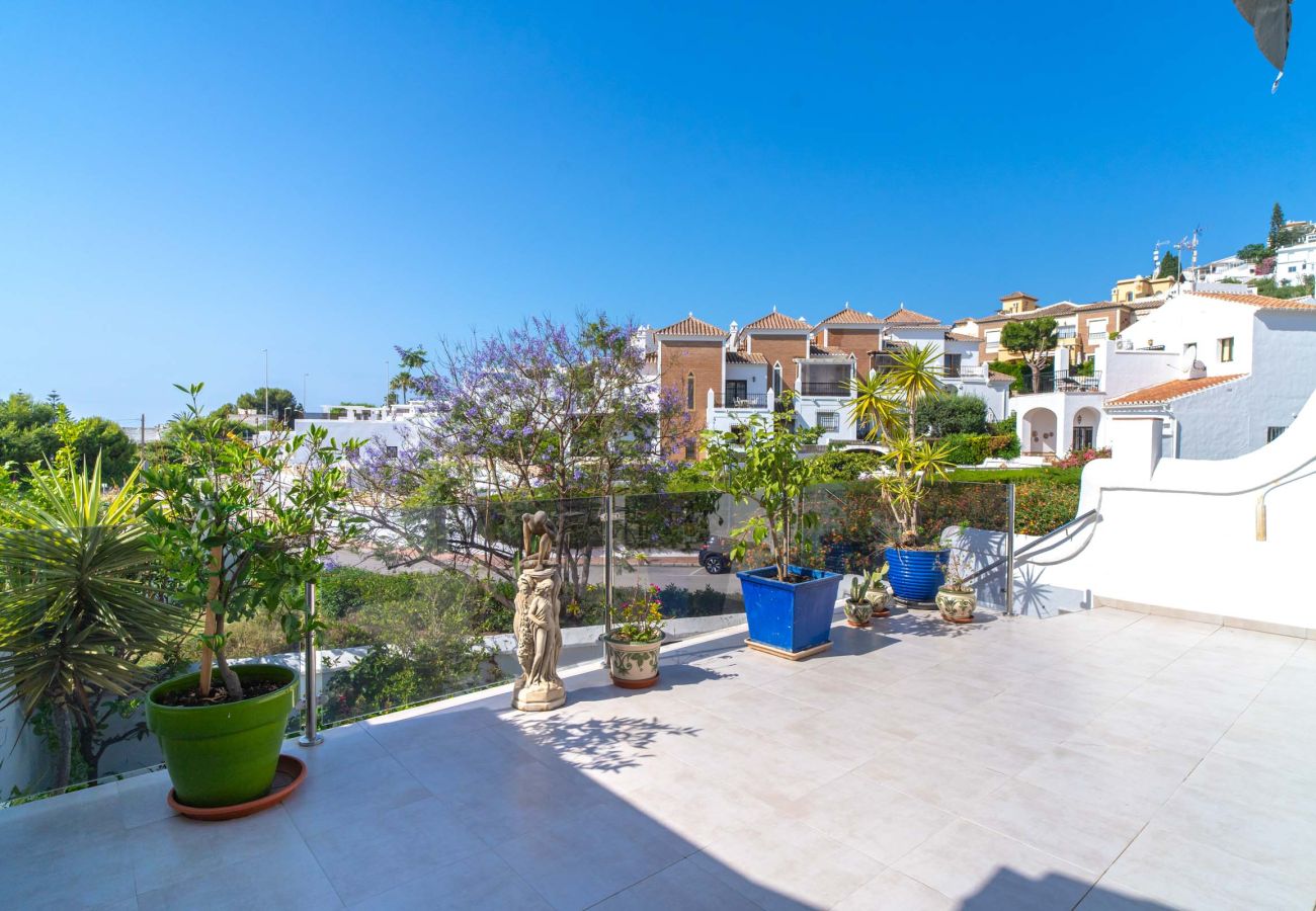 Appartamento a Nerja - Ferienwohnung Tropicana 6C in Nerja mit Meerblick