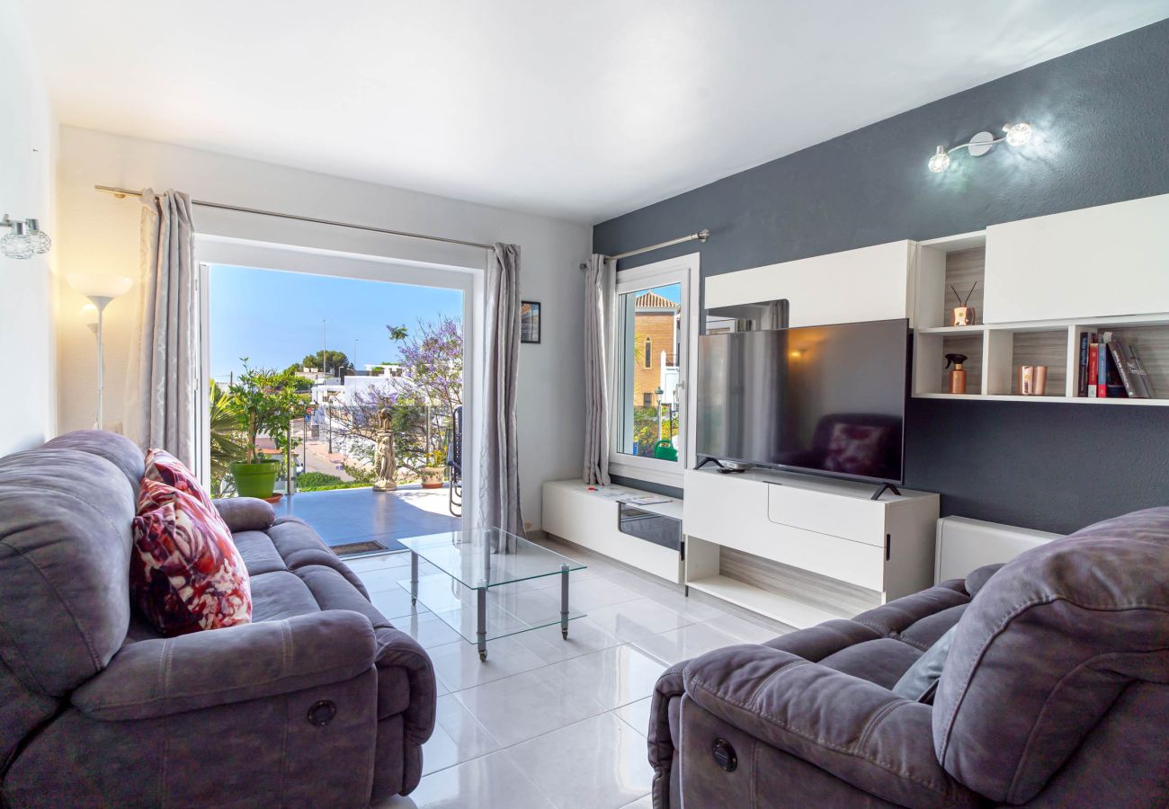 Appartamento a Nerja - Ferienwohnung Tropicana 6C in Nerja mit Meerblick