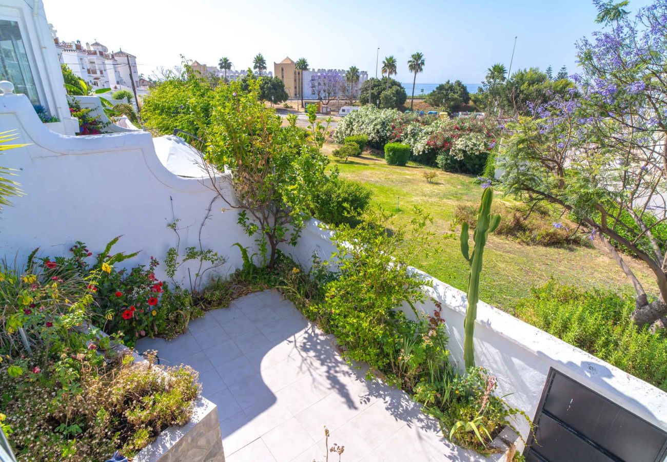 Appartamento a Nerja - Ferienwohnung Tropicana 6C in Nerja mit Meerblick