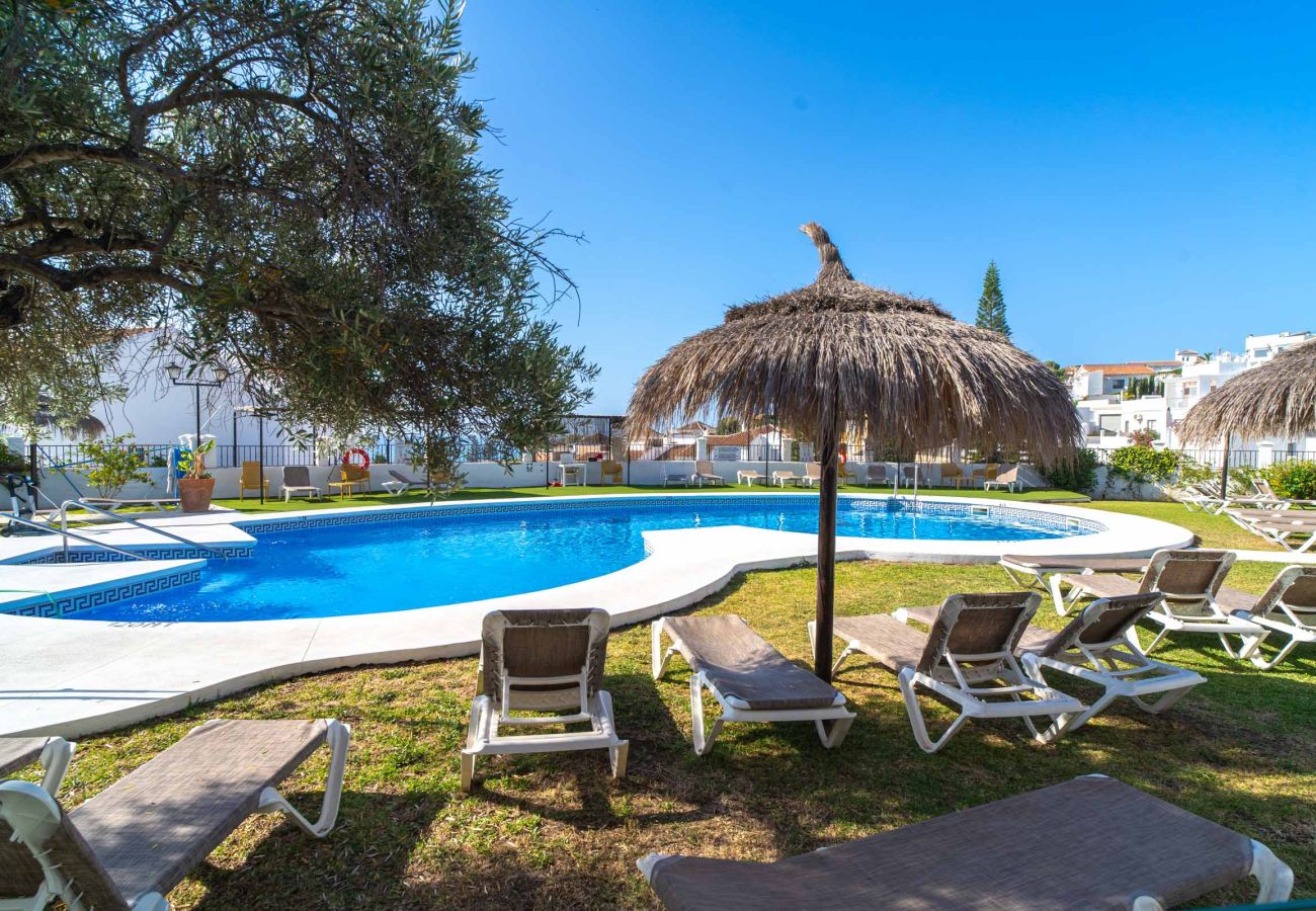 Appartamento a Nerja - Ferienwohnung Tropicana 6C in Nerja mit Meerblick
