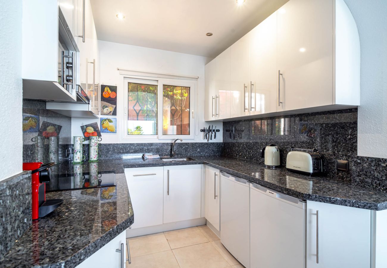 Appartamento a Nerja - Ferienwohnung Tropicana 6C in Nerja mit Meerblick