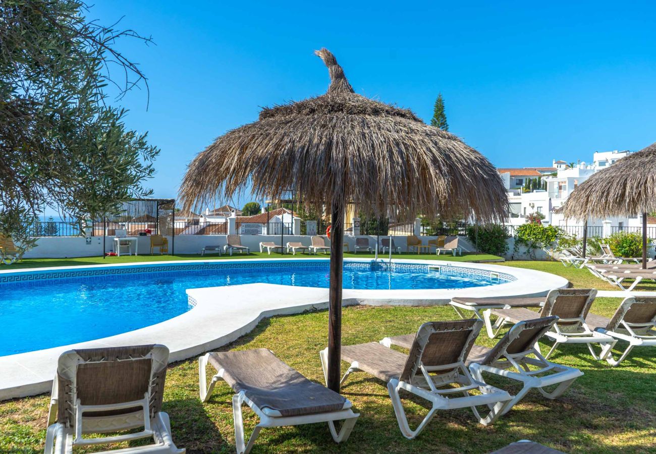 Appartamento a Nerja - Ferienwohnung Tropicana 6C in Nerja mit Meerblick