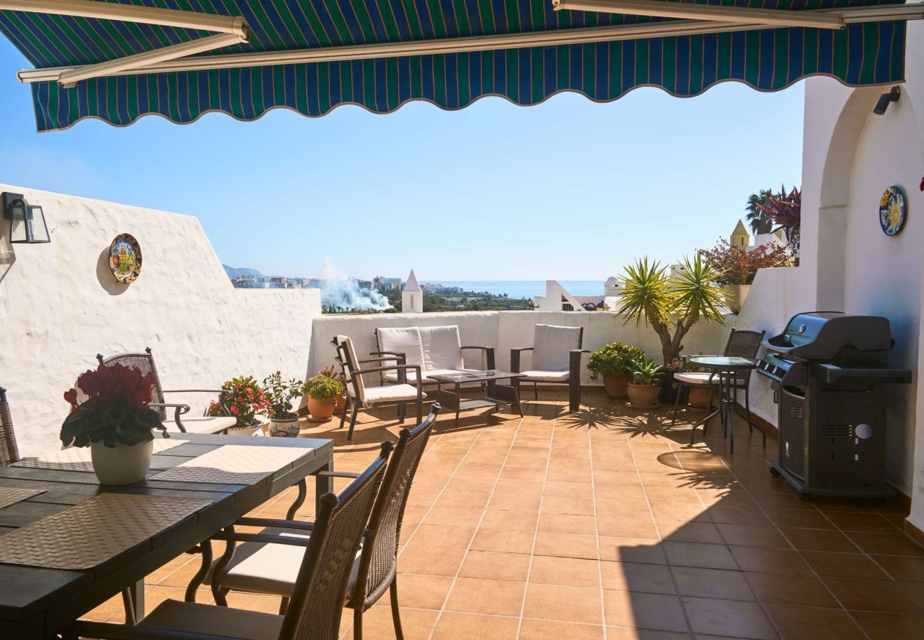 Casa a schiera a Nerja - Casablanca 9: Maisonette mit Terrassen auf mehreren Ebenen, Meerblick und Sonnenuntergang