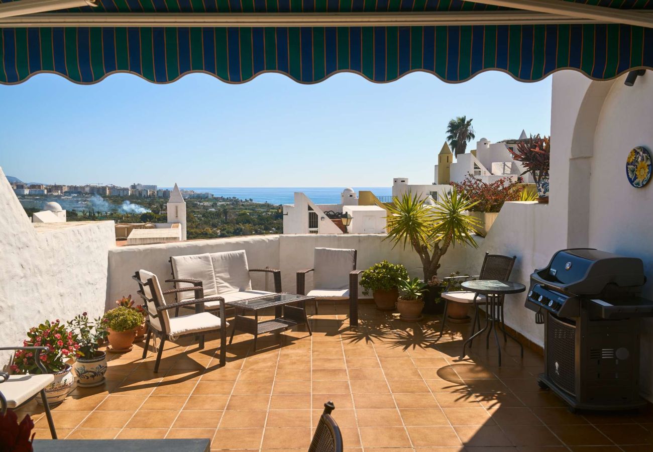 Casa a schiera a Nerja - Casablanca 9: Maisonette mit Terrassen auf mehreren Ebenen, Meerblick und Sonnenuntergang
