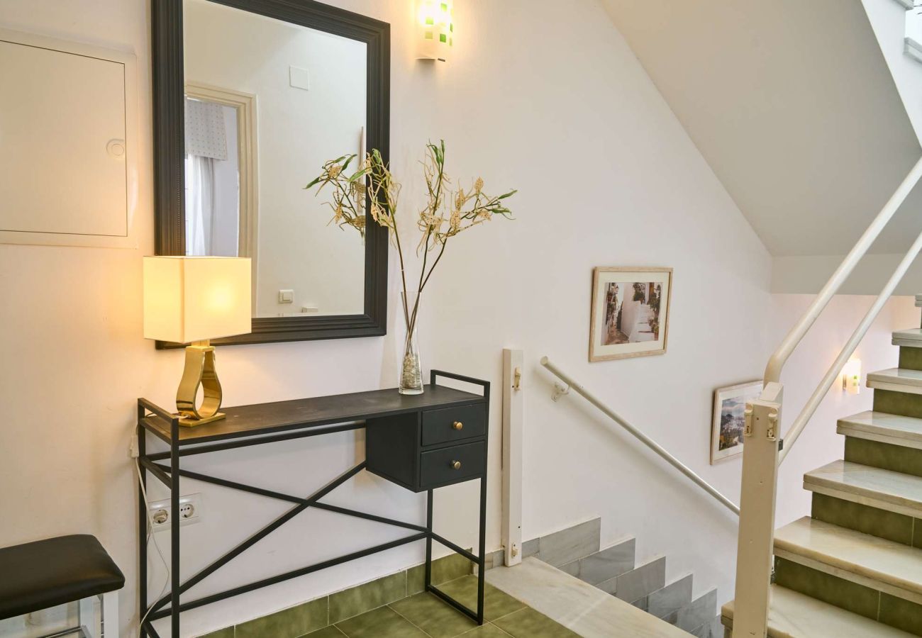 Casa a schiera a Nerja - Casablanca 9: Maisonette mit Terrassen auf mehreren Ebenen, Meerblick und Sonnenuntergang