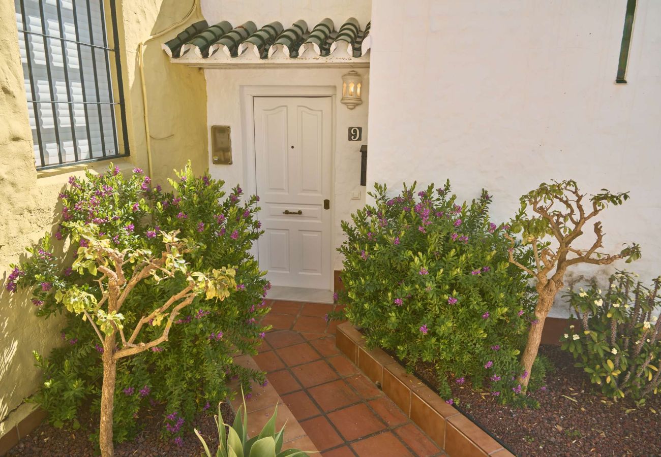 Casa a schiera a Nerja - Casablanca 9: Maisonette mit Terrassen auf mehreren Ebenen, Meerblick und Sonnenuntergang