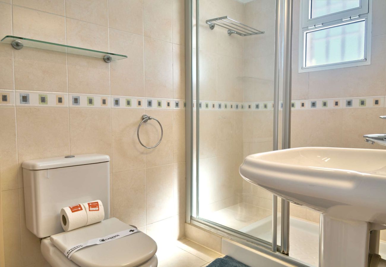 Casa a schiera a Nerja - Casablanca 9: Maisonette mit Terrassen auf mehreren Ebenen, Meerblick und Sonnenuntergang