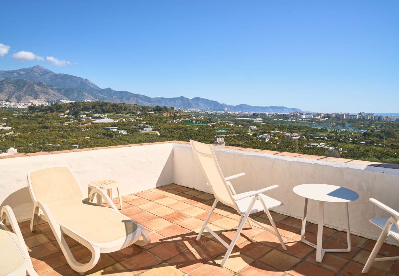 Casa a schiera a Nerja - Casablanca 9: Maisonette mit Terrassen auf mehreren Ebenen, Meerblick und Sonnenuntergang