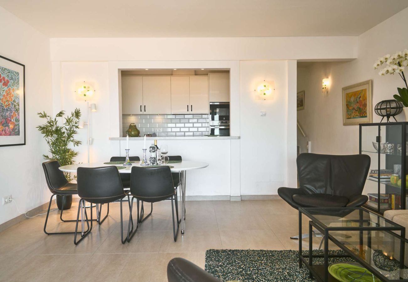 Casa a schiera a Nerja - Casablanca 9: Maisonette mit Terrassen auf mehreren Ebenen, Meerblick und Sonnenuntergang