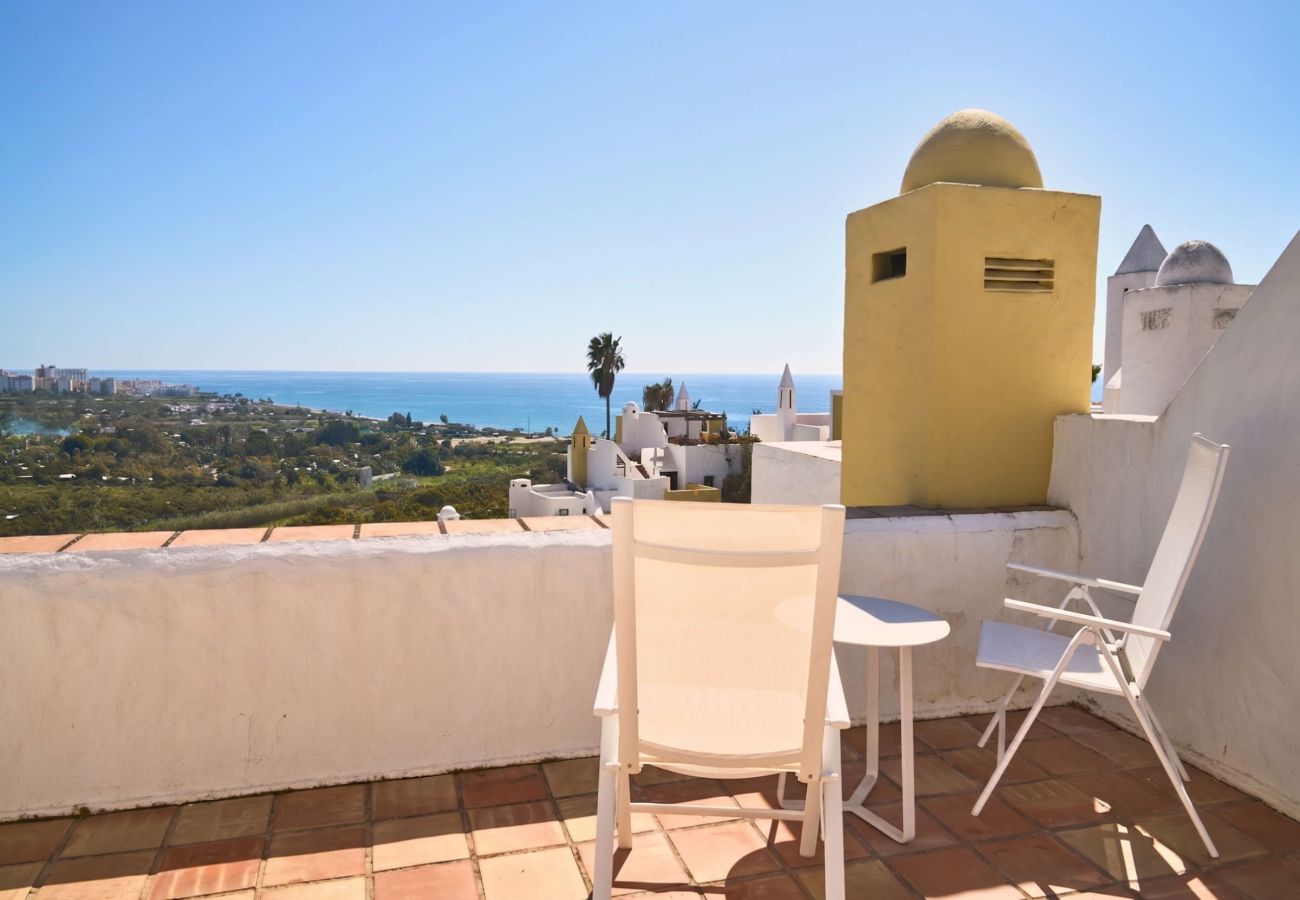 Casa a schiera a Nerja - Casablanca 9: Maisonette mit Terrassen auf mehreren Ebenen, Meerblick und Sonnenuntergang