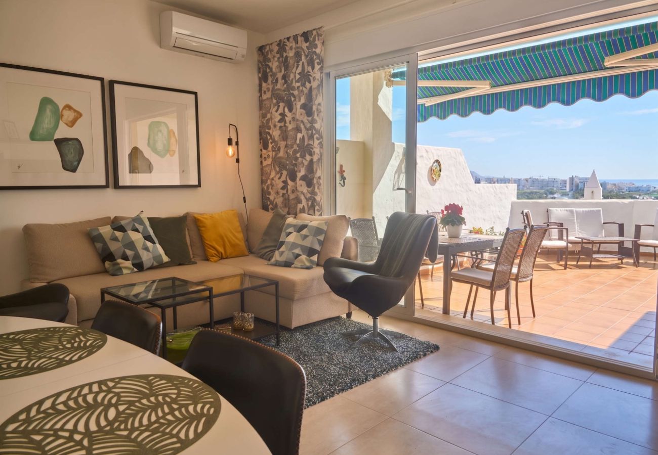Casa a schiera a Nerja - Casablanca 9: Maisonette mit Terrassen auf mehreren Ebenen, Meerblick und Sonnenuntergang