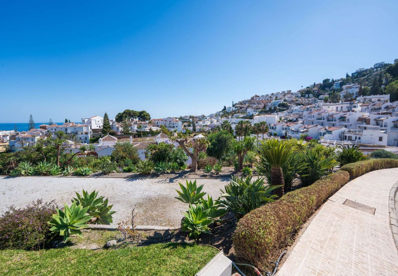 Casa a schiera a Nerja - Casablanca 9: Maisonette mit Terrassen auf mehreren Ebenen, Meerblick und Sonnenuntergang